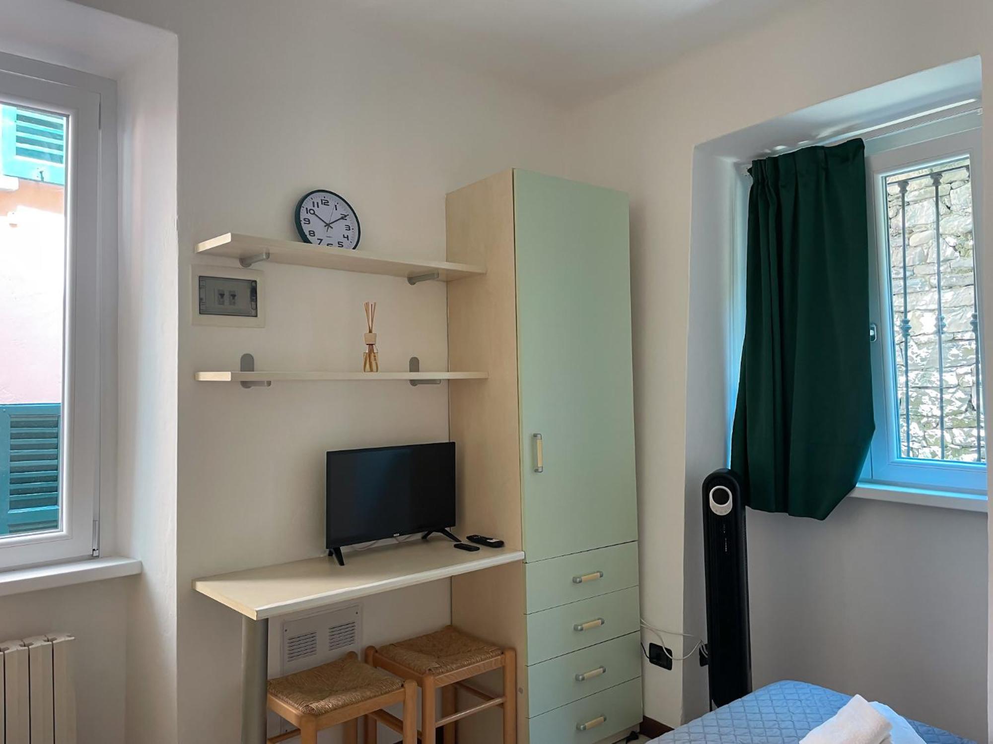 Roncati 7 Center Town Studio Apartments Белладжо Экстерьер фото